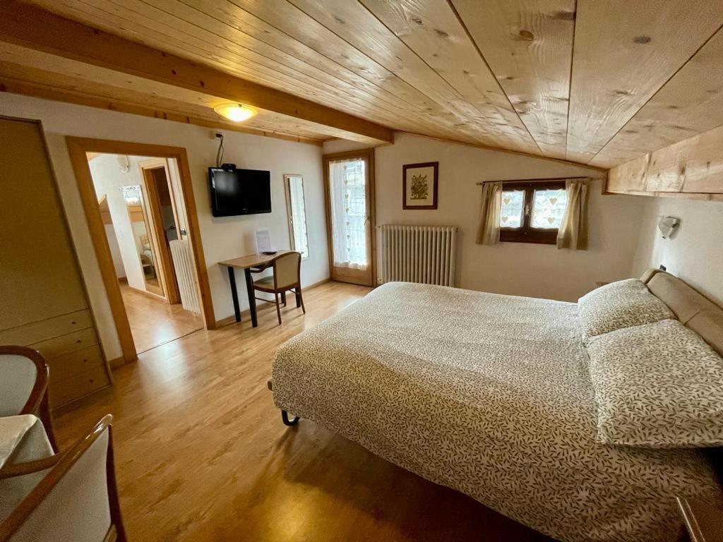 Ambassador Rooms In Bormio, Solo Camera Senza Colazione 外观 照片