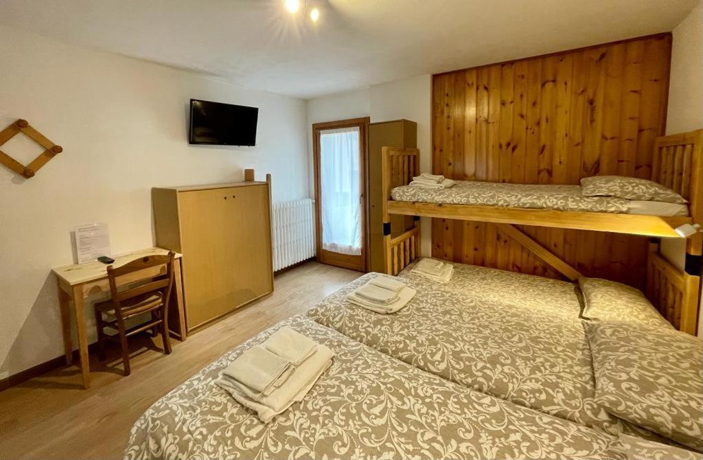 Ambassador Rooms In Bormio, Solo Camera Senza Colazione 外观 照片