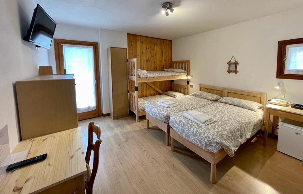 Ambassador Rooms In Bormio, Solo Camera Senza Colazione 外观 照片