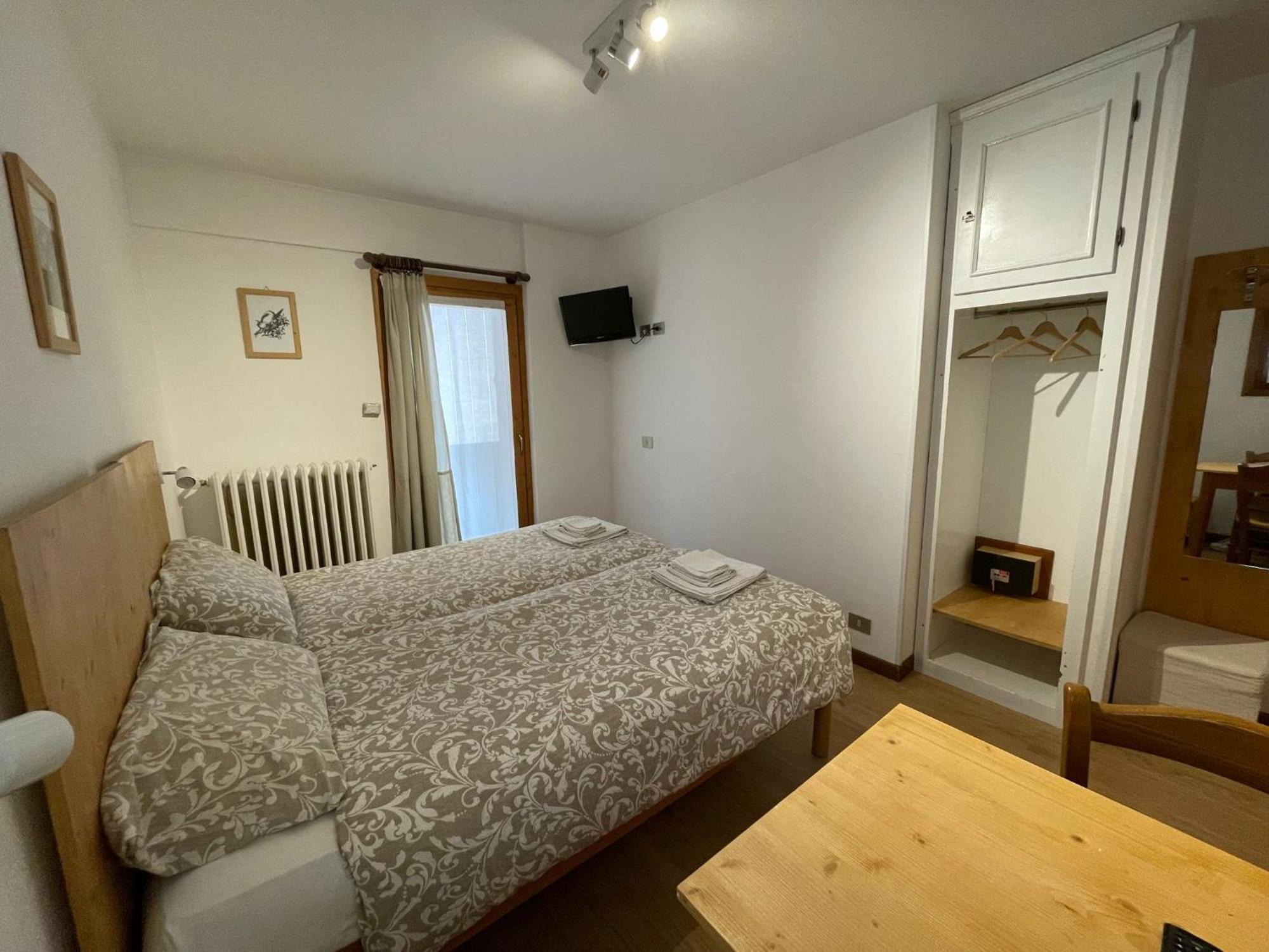 Ambassador Rooms In Bormio, Solo Camera Senza Colazione 外观 照片