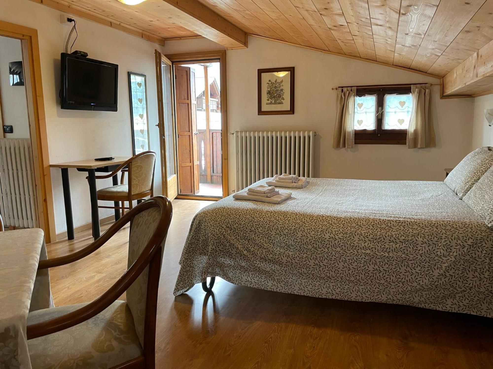 Ambassador Rooms In Bormio, Solo Camera Senza Colazione 外观 照片